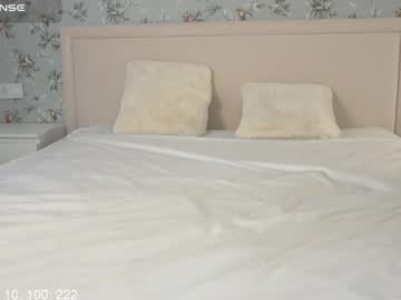 webcam girl muffin_puffin live cam image #12994875