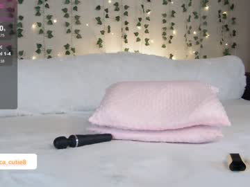 webcam girl kittyloffe live cam image #9416627