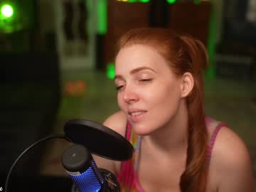 webcam girl tinatopp live cam image #10417851
