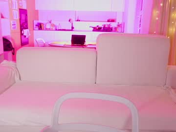 webcam girl aveksmr live cam image #12702074