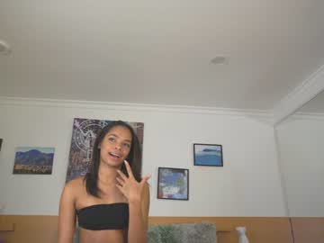 webcam girl camilitasu live cam image #5009453
