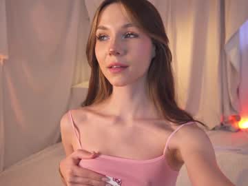 webcam girl kateuwugirl live cam image #7627801