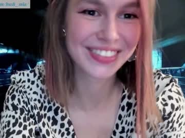 webcam girl bush_mia live cam image #4194985