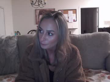 webcam girl holihurricane live cam image #11057643