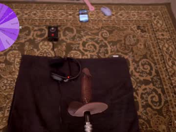 webcam girl serareads live cam image #10882797