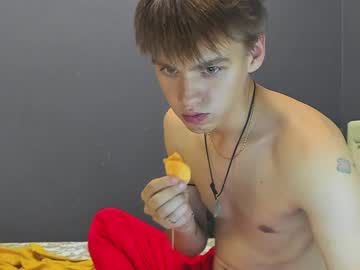 webcam man aristarkh_ live cam image #6695396