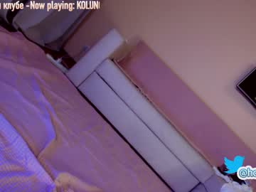 webcam girl hollyextra live cam image #3535539