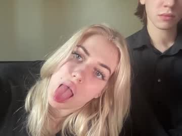 webcam couple newfaceinhell33 live cam image #7389038