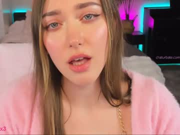 webcam girl uwuxo live cam image #8019525