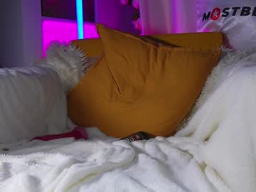 webcam girl shycinderella live cam image #11402029