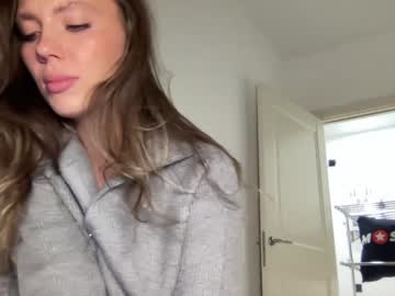 webcam girl angel_from_sky live cam image #10977633