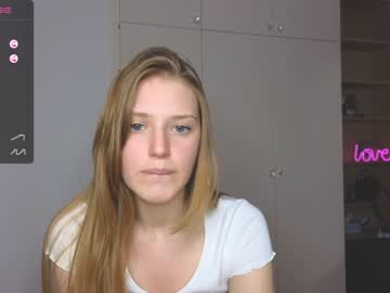 webcam girl hichatur live cam image #7590469