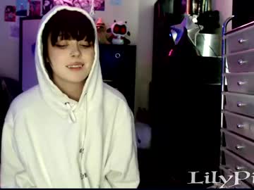 webcam girl lilypixel live cam image #6723195
