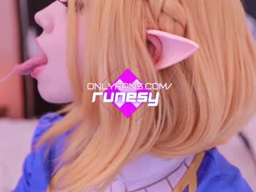 webcam girl runesy live cam image #6231553