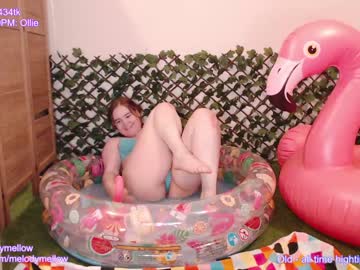 webcam girl in_tune live cam image #6341979