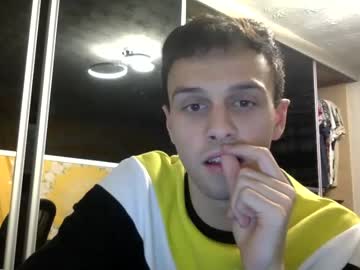 webcam man hunggglad live cam image #128748