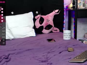 webcam girl xenomy live cam image #6573270