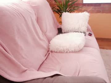 webcam girl clementine__ live cam image #7235141