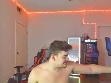 webcam man thejohnnystone live cam image #2809966