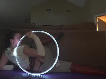 webcam girl chroniclove live cam image #12567609