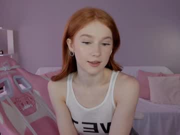 webcam girl leahsthetics live cam image #12676157