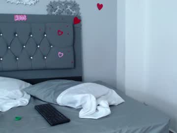 webcam couple alpha_and_omegaxx live cam image #1653339