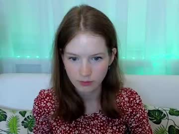 webcam girl vikkroriaa live cam image #9854606