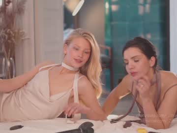 webcam girl _2strangers live cam image #7216774