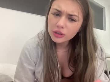 webcam girl cassies1 live cam image #9657984