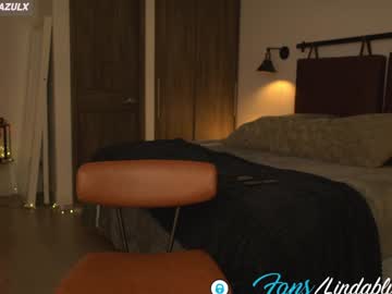 webcam girl lindabluee live cam image #9823999