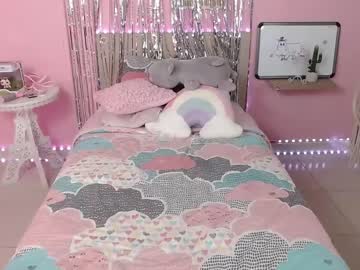 webcam girl little_effy18 live cam image #2425215