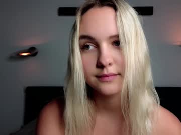 webcam girl beverly_hillls live cam image #9520158