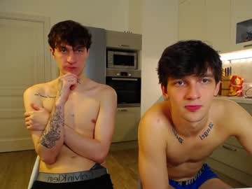 webcam man teddy_mode live cam image #3566795