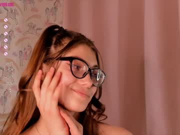webcam girl unicorngirls live cam image #2252417