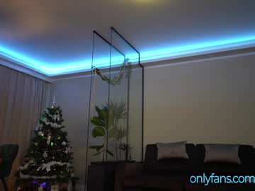 webcam girl aalliss live cam image #1112709