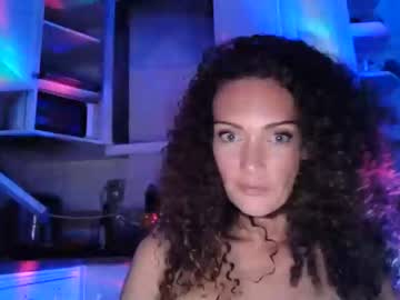 webcam girl milflucy live cam image #865015