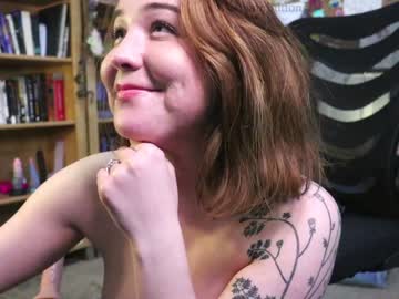 webcam girl autumnbuttons live cam image #1077133