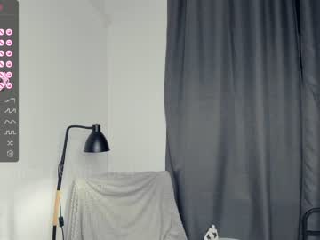 webcam girl cute_caprice live cam image #8759571