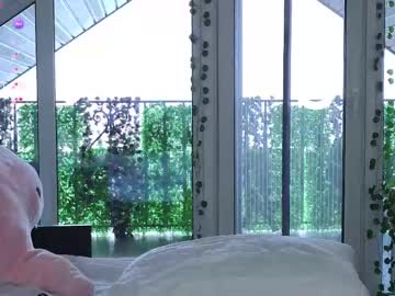webcam girl yononeey live cam image #12491650