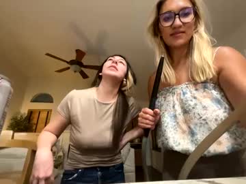 webcam couple blossomspiceinn live cam image #10374060