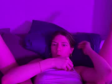 webcam girl oliviahansleyy live cam image #12222924