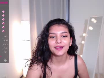webcam girl i_n_d_i_c_a live cam image #1023334