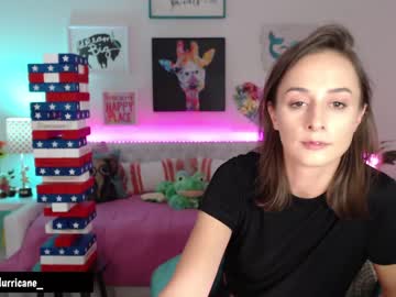 webcam girl holihurricane live cam image #5686561