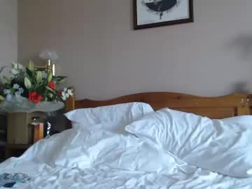 webcam girl mallinia live cam image #7027223