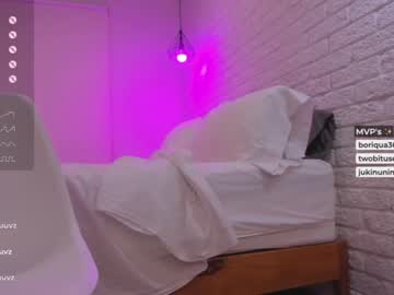 webcam girl luna_luuvz live cam image #378527