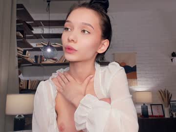 webcam girl riskyproject live cam image #11441023