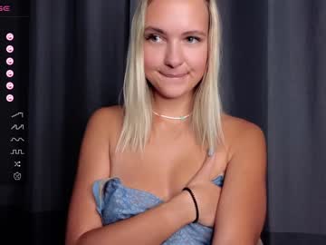 webcam girl beverly_hillls live cam image #8426895