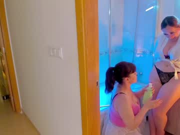 webcam couple butterflyblue_dream live cam image #9654073