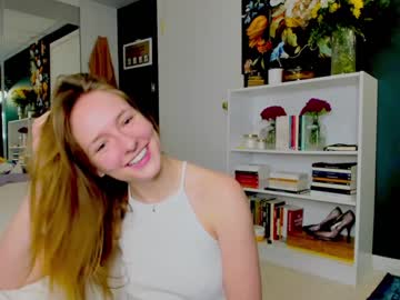 webcam girl innocentprovenguilty live cam image #1699029