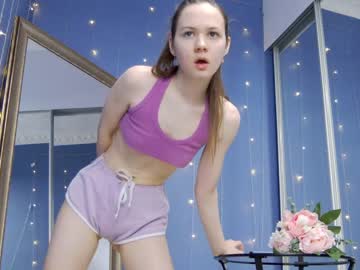 webcam girl kriskras__ live cam image #7579071